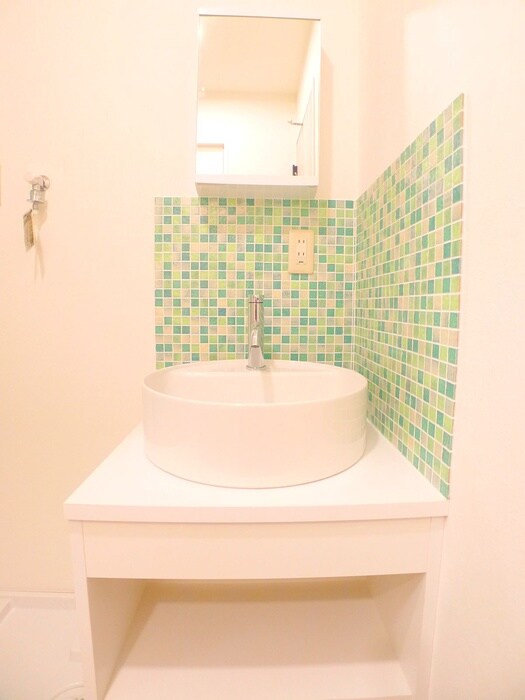 物件内観写真13　(洗面)