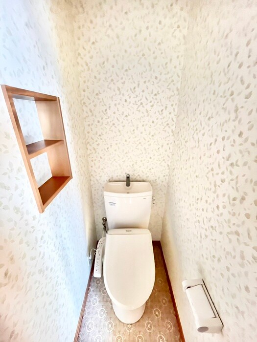 物件内観写真13　(トイレ)