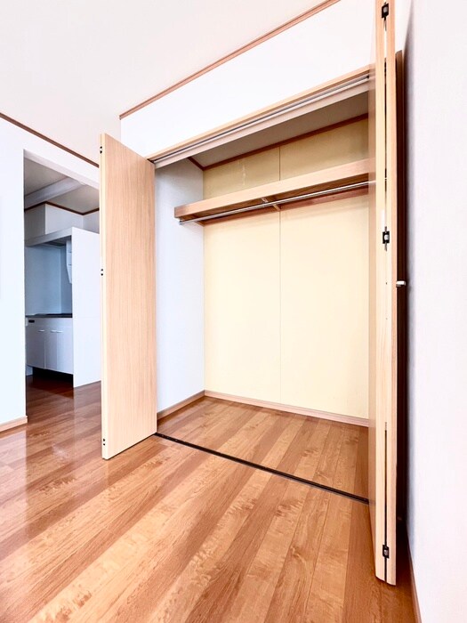 物件内観写真21　(収納)