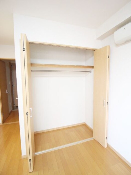 物件内観写真9　(洗面)