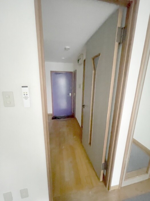 物件内観写真15　(廊下)