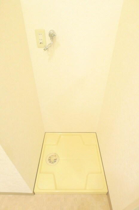 物件内観写真19　(洗濯機置場)