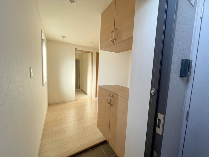 物件内観写真18　(靴箱)