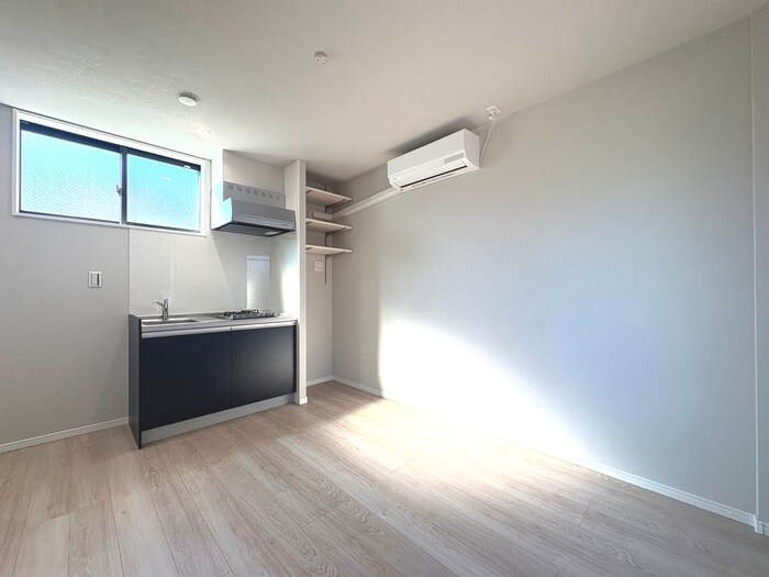 物件内観写真10　(居室)