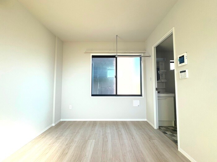 物件内観写真11　(居室)