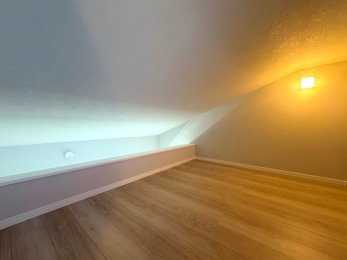 物件内観写真11　(ロフト)