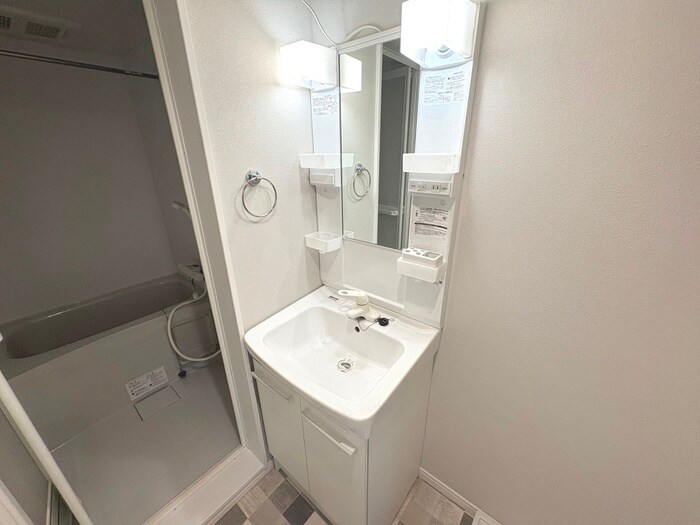 物件内観写真15　(洗面)