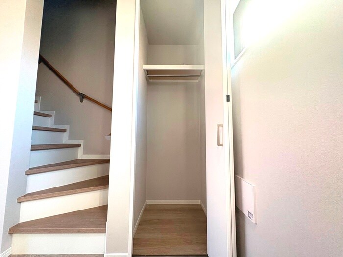 物件内観写真18　(収納)