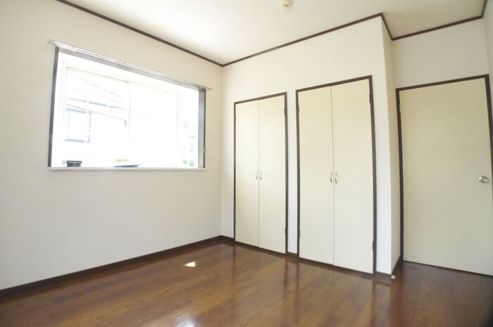 物件内観写真8　(居室)