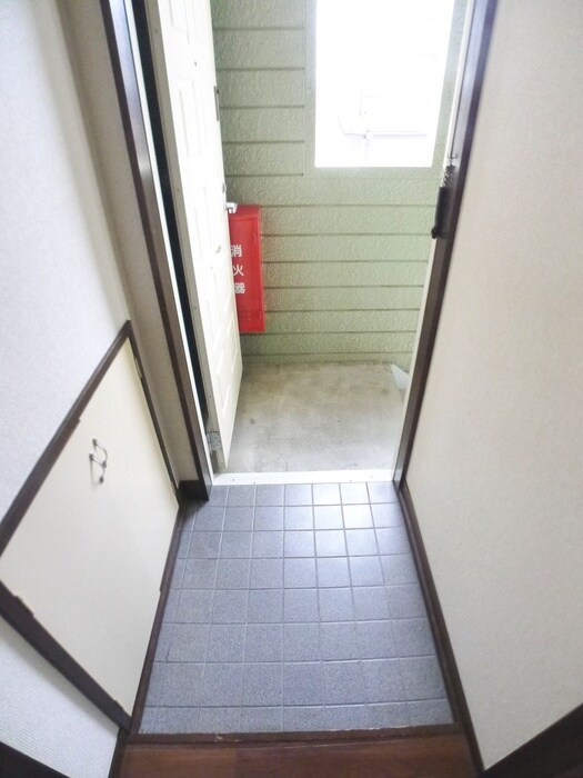 物件内観写真21　(玄関)