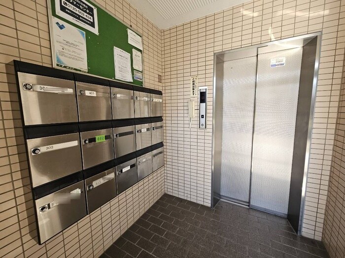 物件外観写真4　(建物設備)