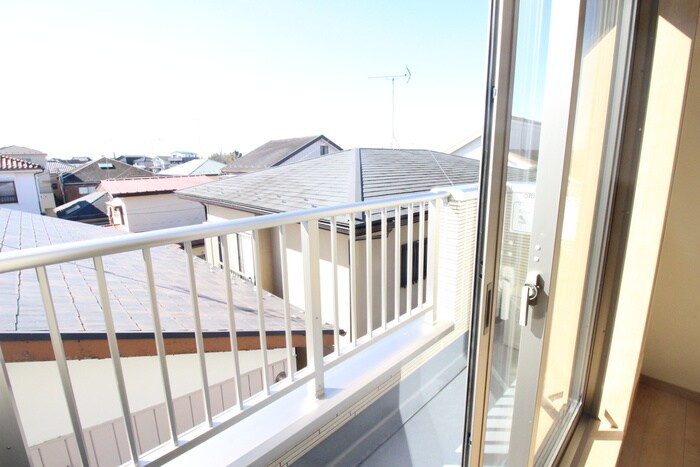 物件内観写真9　(ベランダ・バルコニー)