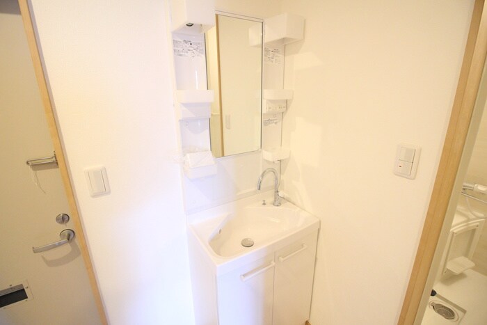 物件内観写真15　(洗面)