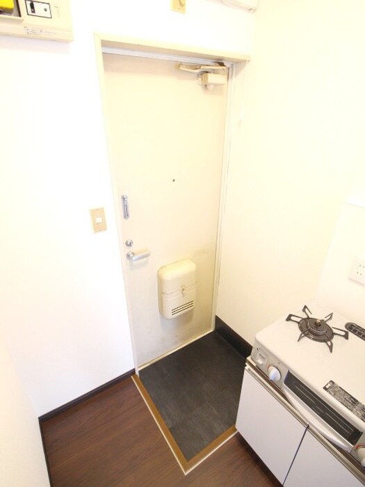 物件内観写真19　(玄関)