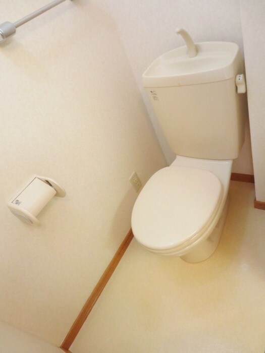 物件内観写真15　(トイレ)