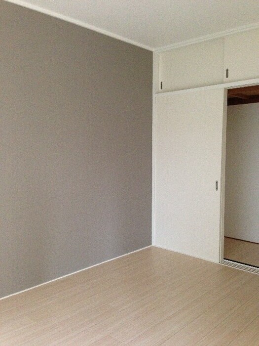 物件内観写真15　(居室)