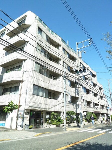 シャレ－コ－ト外観写真
