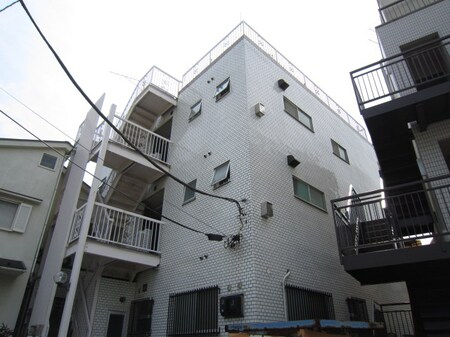 荻野マンション外観写真