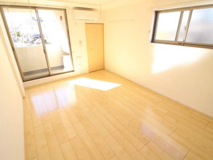 物件内観写真14　(居室)