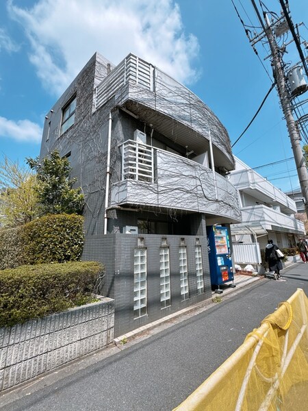 グランドエクセル祐天寺(102)外観写真