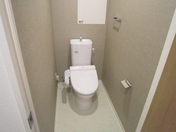 物件内観写真13　(トイレ)