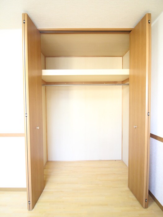 物件内観写真14　(収納)