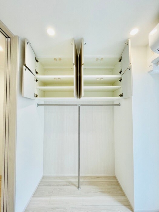 物件内観写真12　(収納)