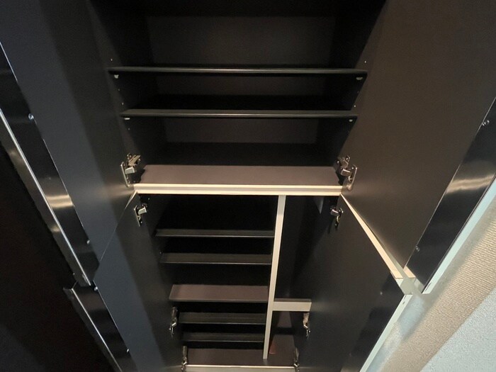 物件内観写真13　(靴箱)