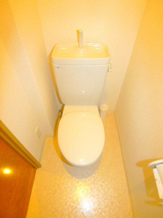 物件内観写真18　(トイレ)