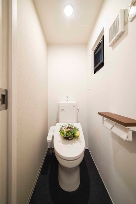 物件内観写真14　(トイレ)