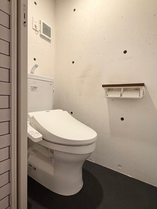 物件内観写真15　(トイレ)