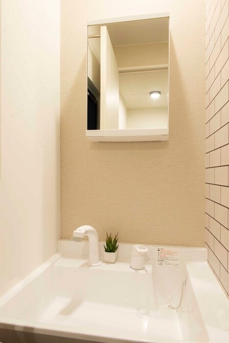 物件内観写真15　(洗面)