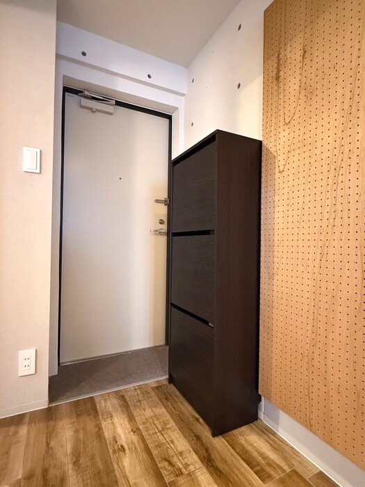 物件内観写真17　(玄関)