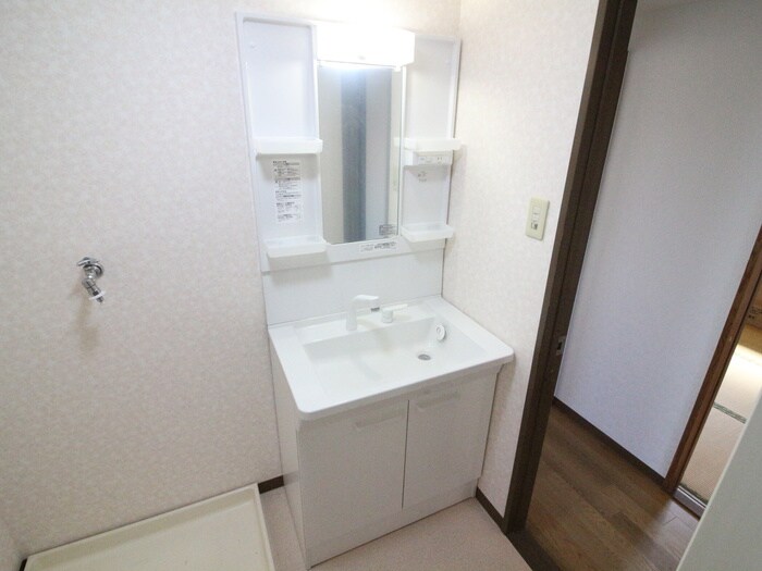 物件内観写真9　(洗面)