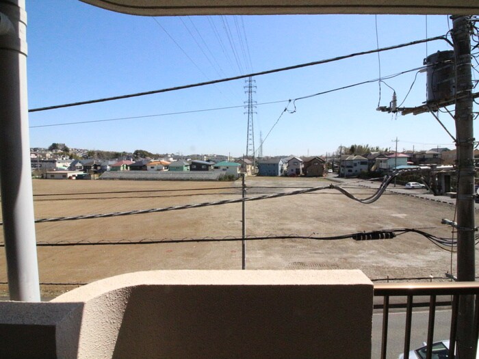 物件内観写真18　(室内からの展望)