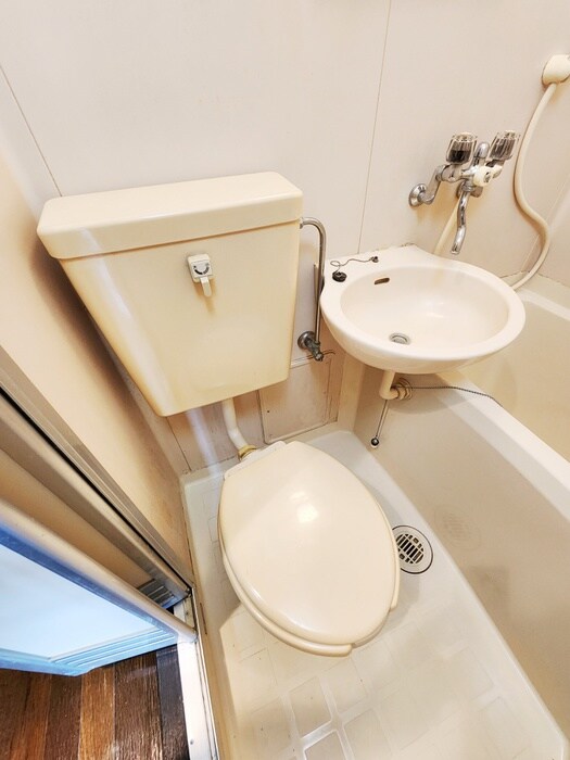 物件内観写真10　(トイレ)