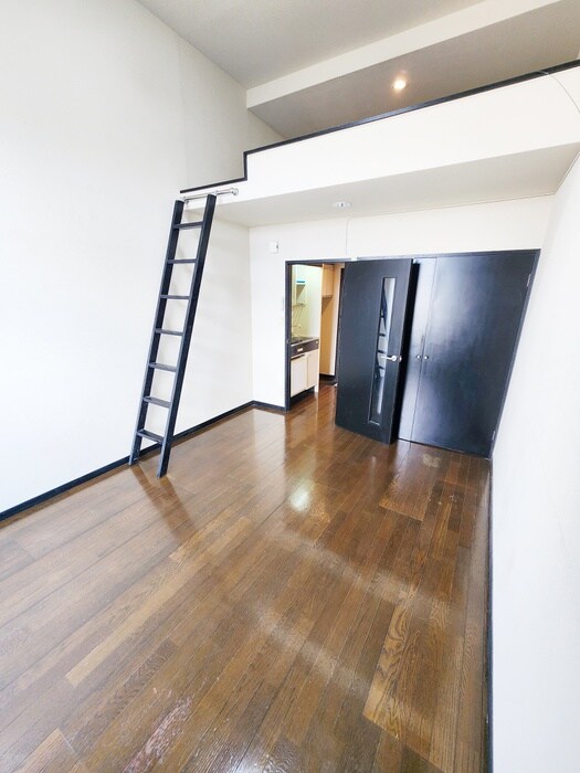 物件内観写真15　(居室)