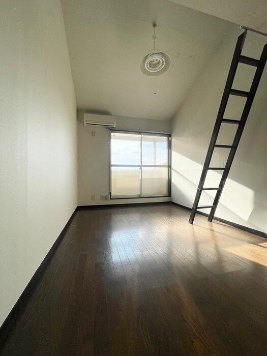 物件内観写真19　(居室)