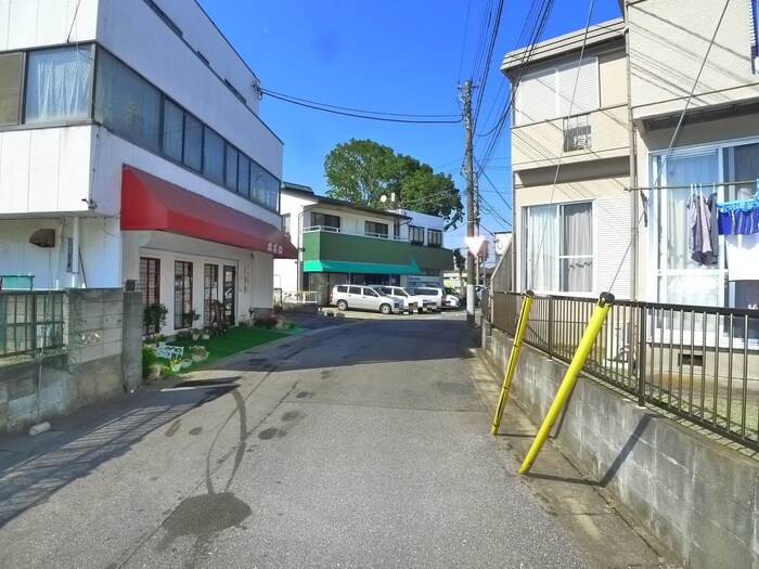 物件外観写真6　(駐輪場)