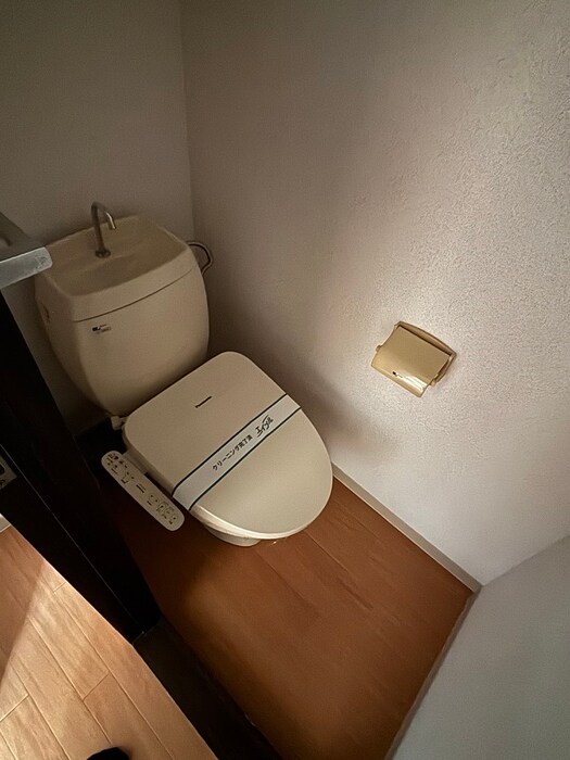 物件内観写真13　(トイレ)