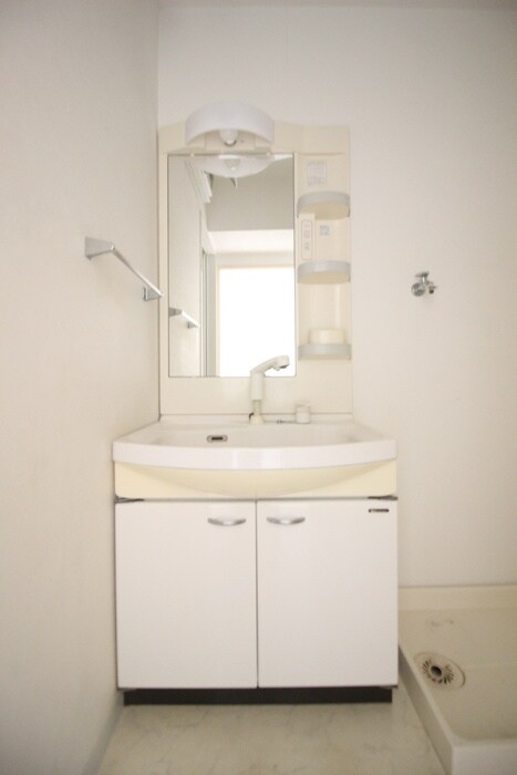 物件内観写真16　(洗面)