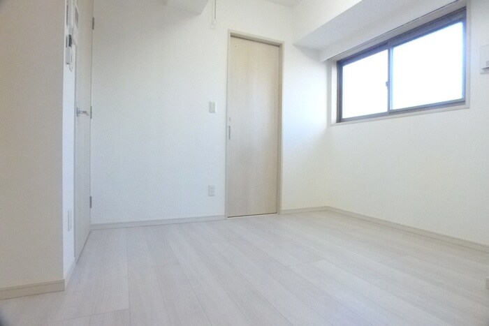 物件内観写真14　(居室)