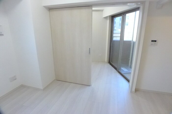 物件内観写真16　(室内からの展望)