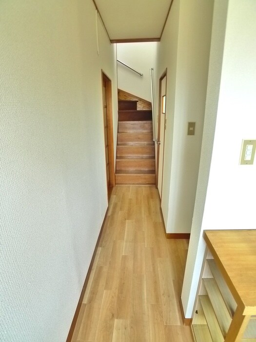 鴻巣市宮前戸建の廊下