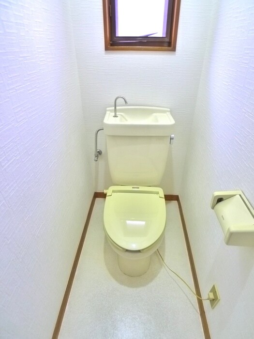 物件内観写真13　(トイレ)