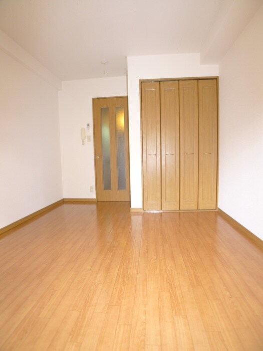 物件内観写真15　(居室)