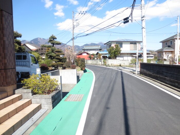 物件外観写真6　(周辺環境)