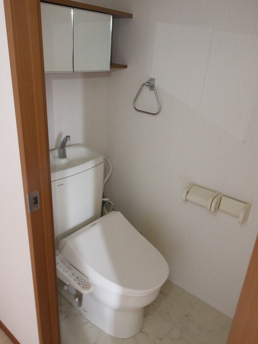 物件内観写真16　(トイレ)