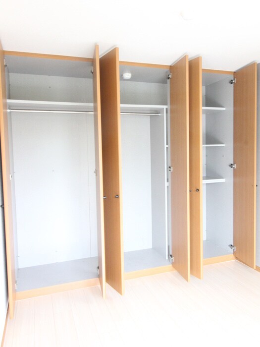 物件内観写真17　(収納)