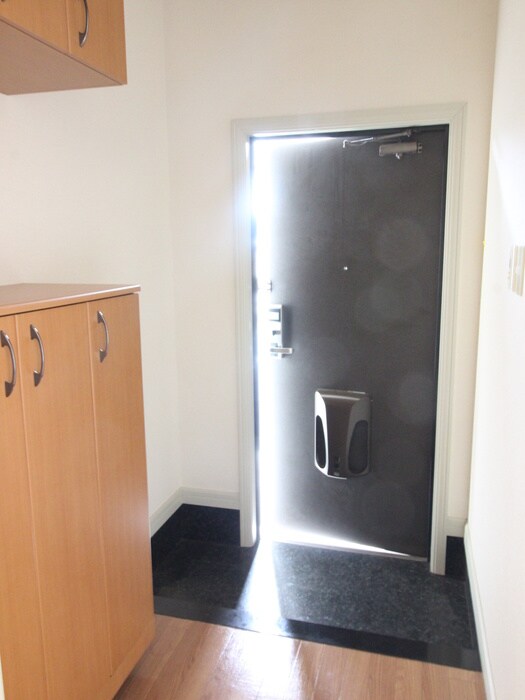 物件内観写真20　(玄関)